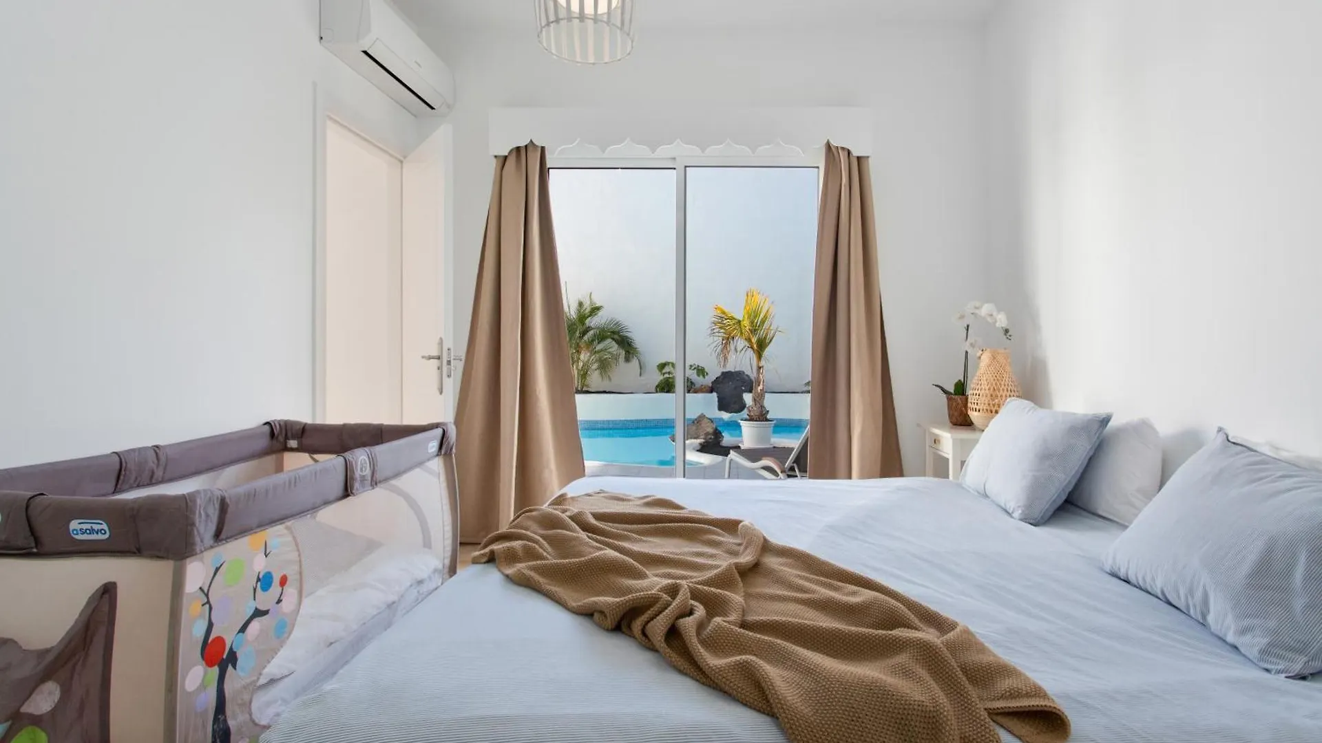 Villa Ole Bahiazul-Private Jacuzzi Corralejo